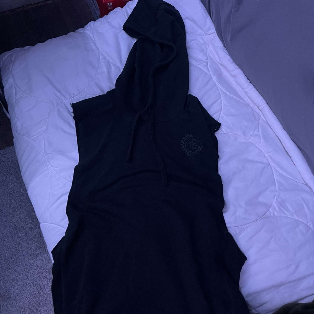 Black Sleeveless Hoodie Top